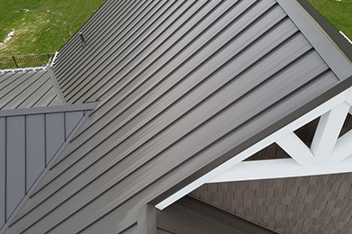 Metal roofing installers